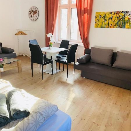 Quad-Room Near Prater Stern Vienna Exterior photo