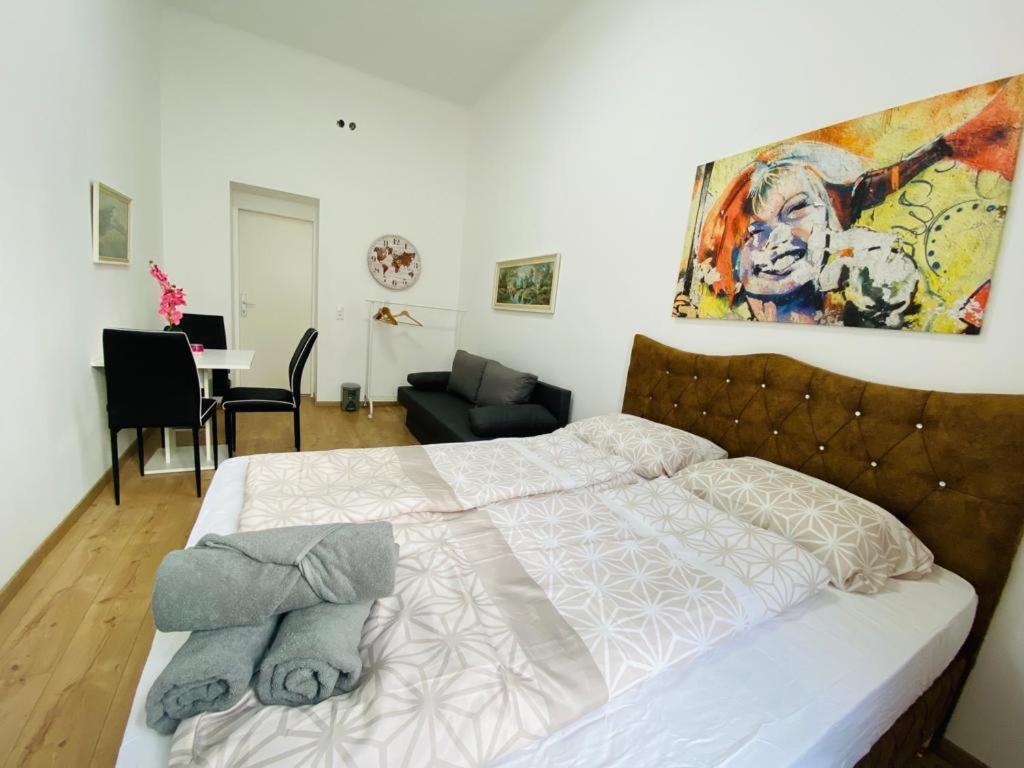 Quad-Room Near Prater Stern Vienna Exterior photo