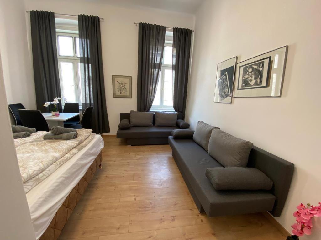 Quad-Room Near Prater Stern Vienna Exterior photo