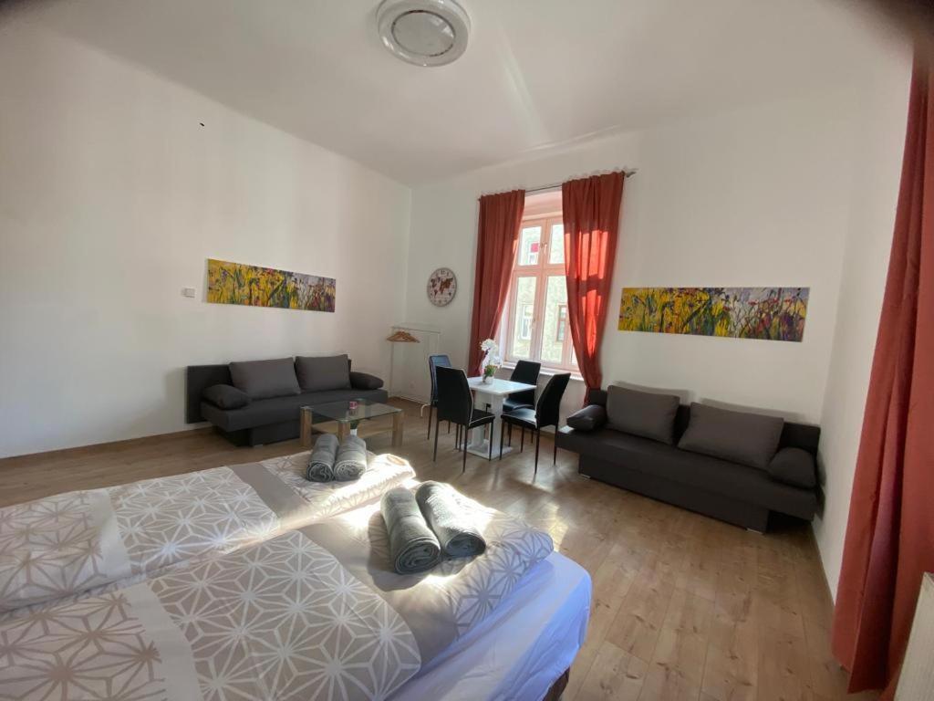Quad-Room Near Prater Stern Vienna Exterior photo